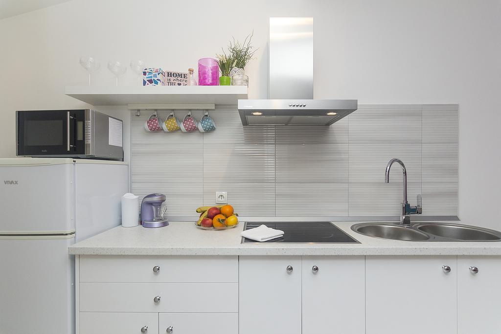 מאקרסקה Apartments Barbara מראה חיצוני תמונה