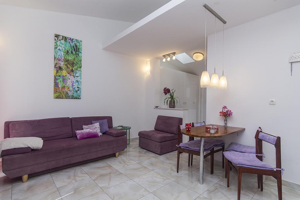 מאקרסקה Apartments Barbara מראה חיצוני תמונה
